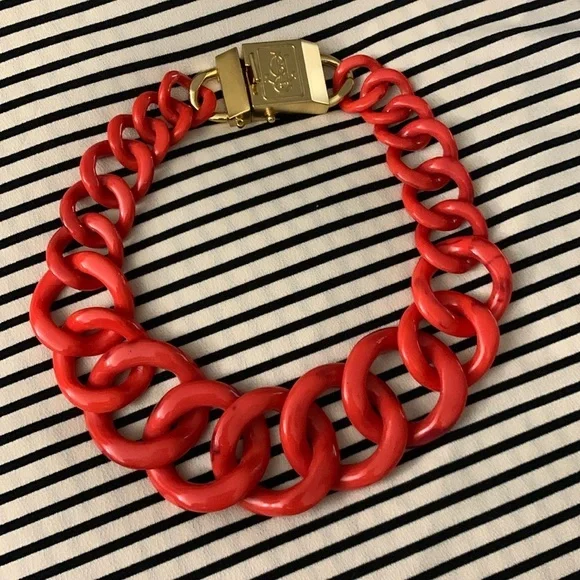 TORY BURCH GRADUATED RESIN NECKLACE WITH MONOGRAM CLASP - Picture 1 of 10